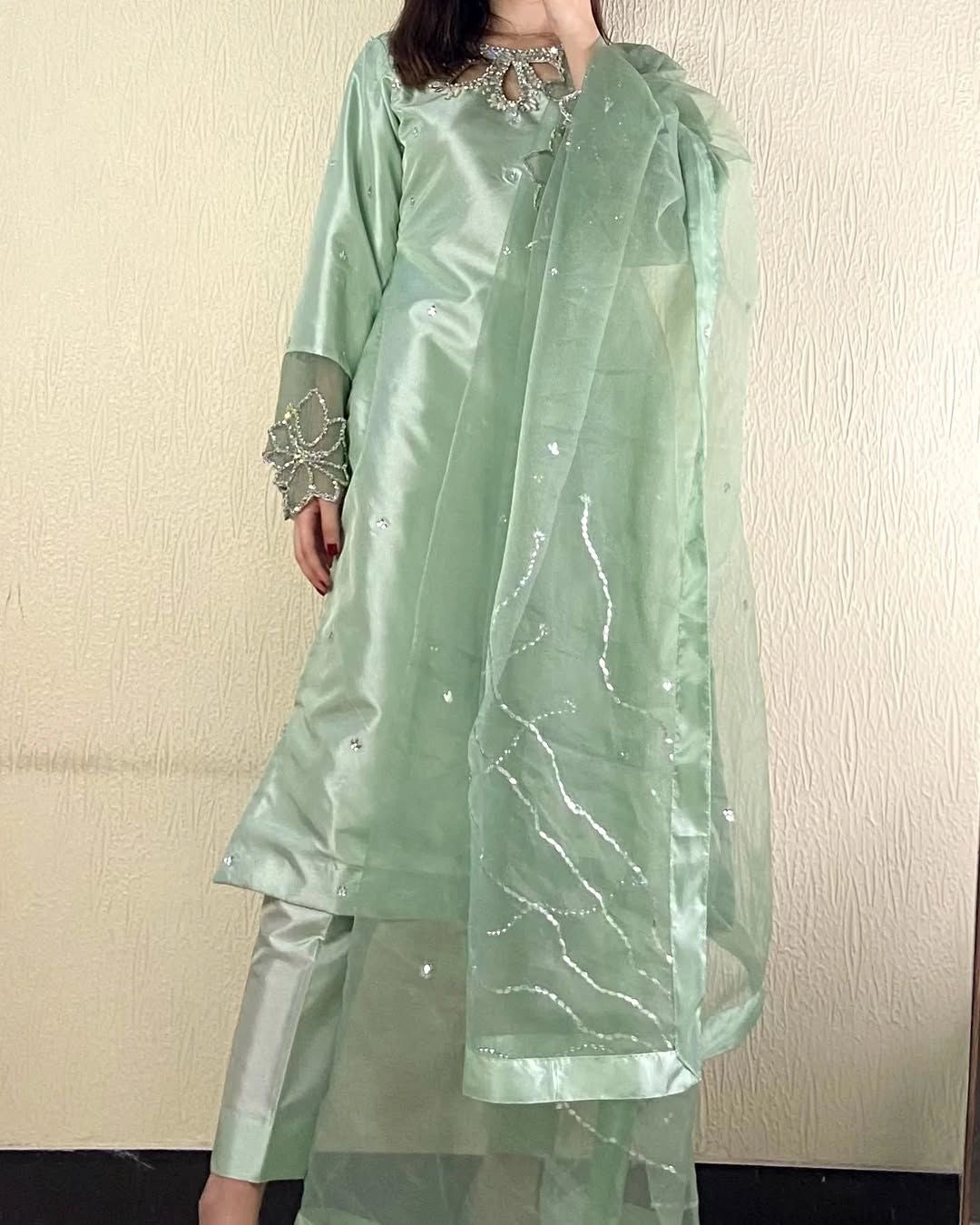 ZIMMI CHOO SUITS | ORGANZA SUITS |PAKISTANI ORGANZA SUITS