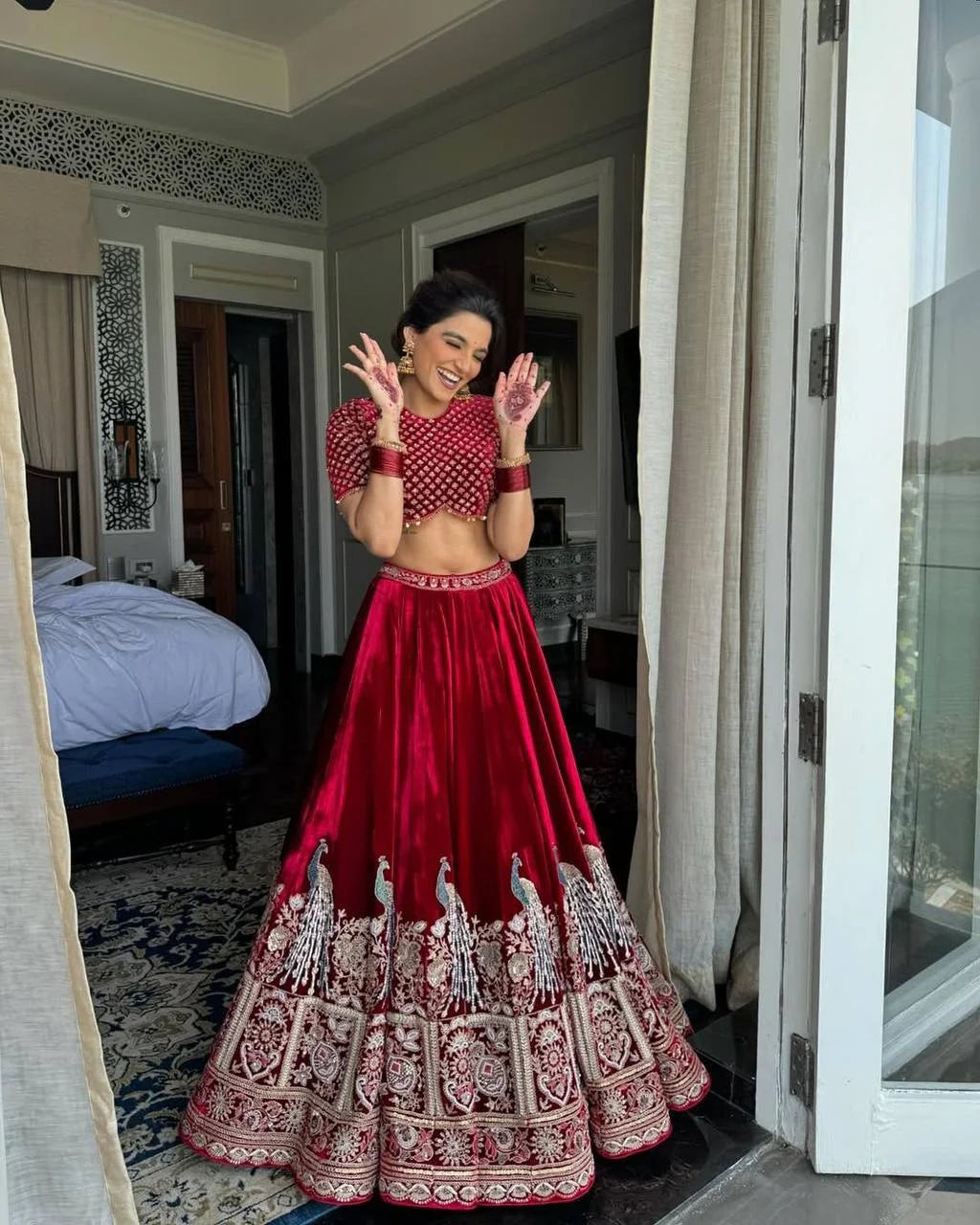 VELVET LEHNGA CHOLI