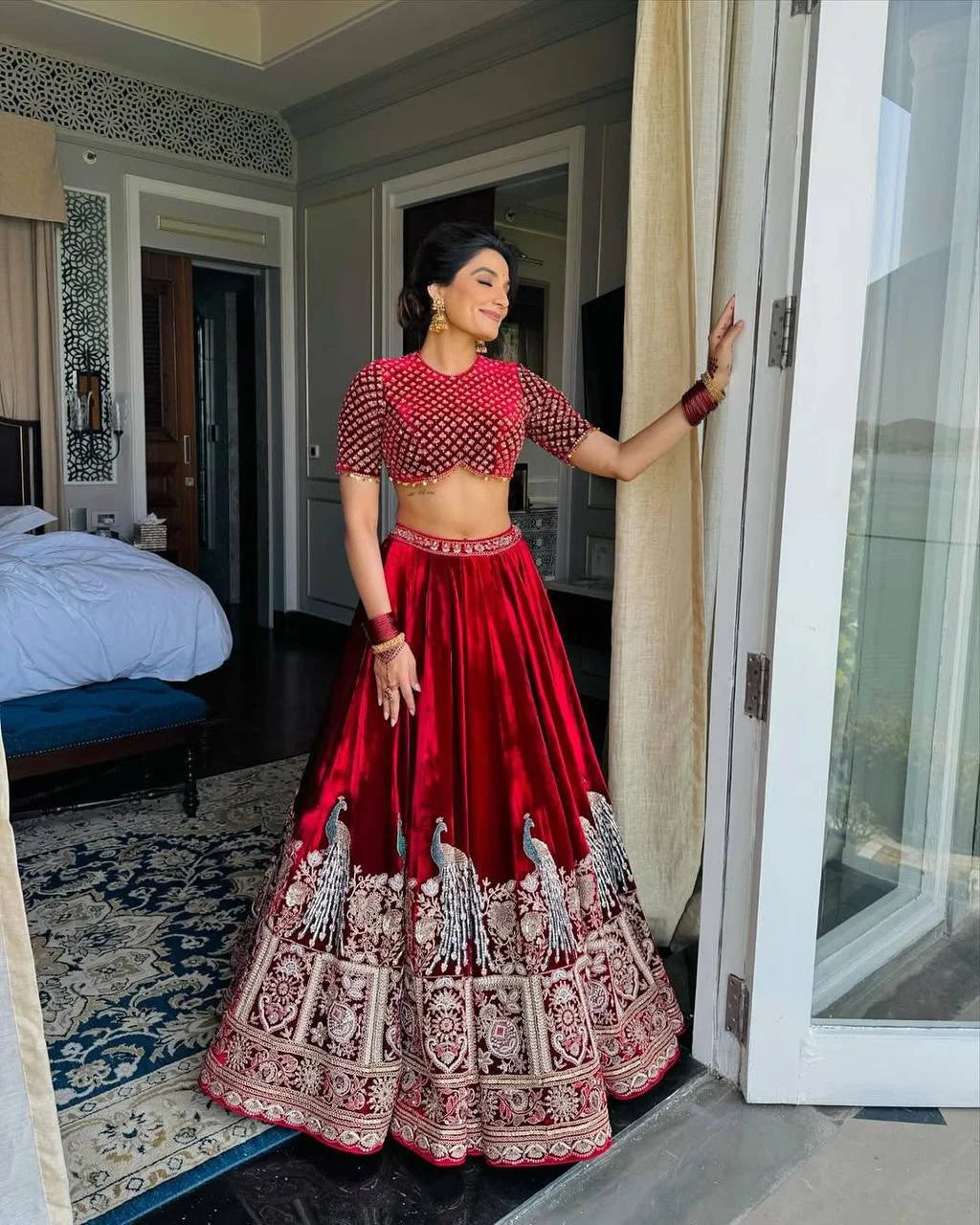 VELVET LEHNGA CHOLI