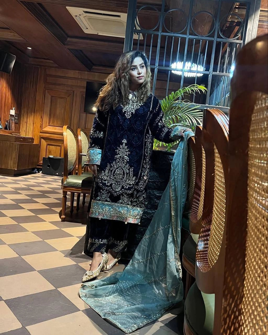 NEW DESIGNER VELVET COLLECTION WHOELSALE RATE AT SURAT
