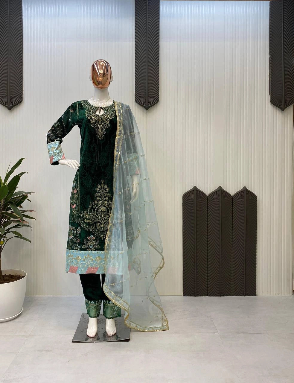 NEW DESIGNER VELVET COLLECTION WHOELSALE RATE AT SURAT