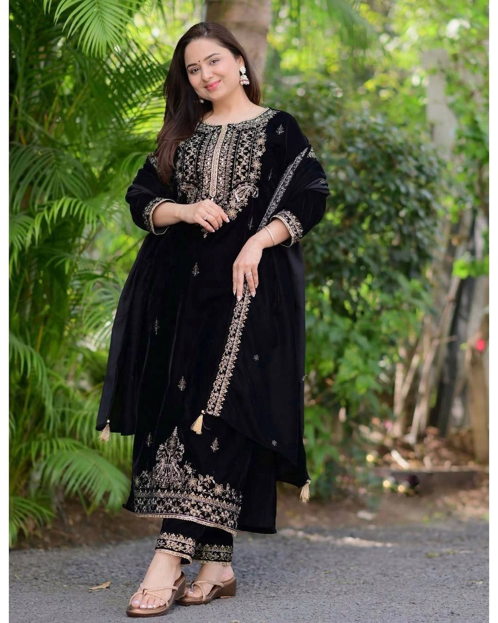 READYMADE PARTY WEAR COLLECTION WHOELSALE SURAT