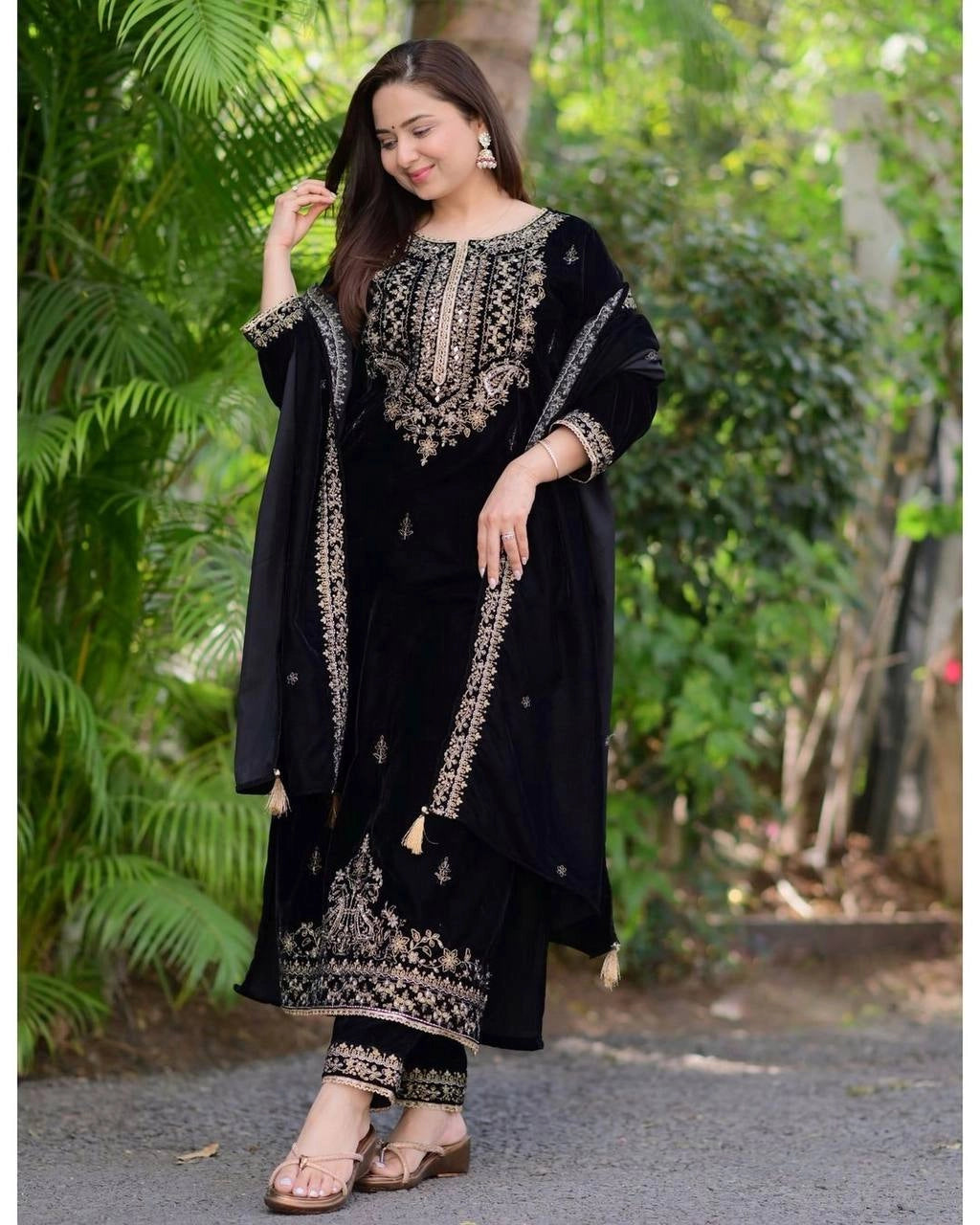 READYMADE PARTY WEAR COLLECTION WHOELSALE SURAT