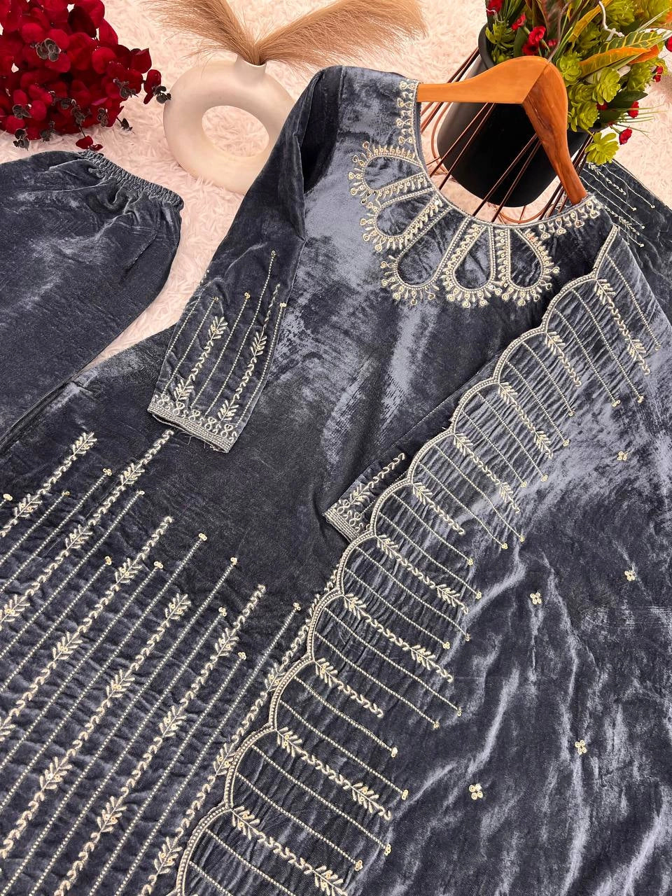 VELVET READYMADE PARTYWEAR WINTER COLLECTION SHALWAR SUIT WHOLESALE