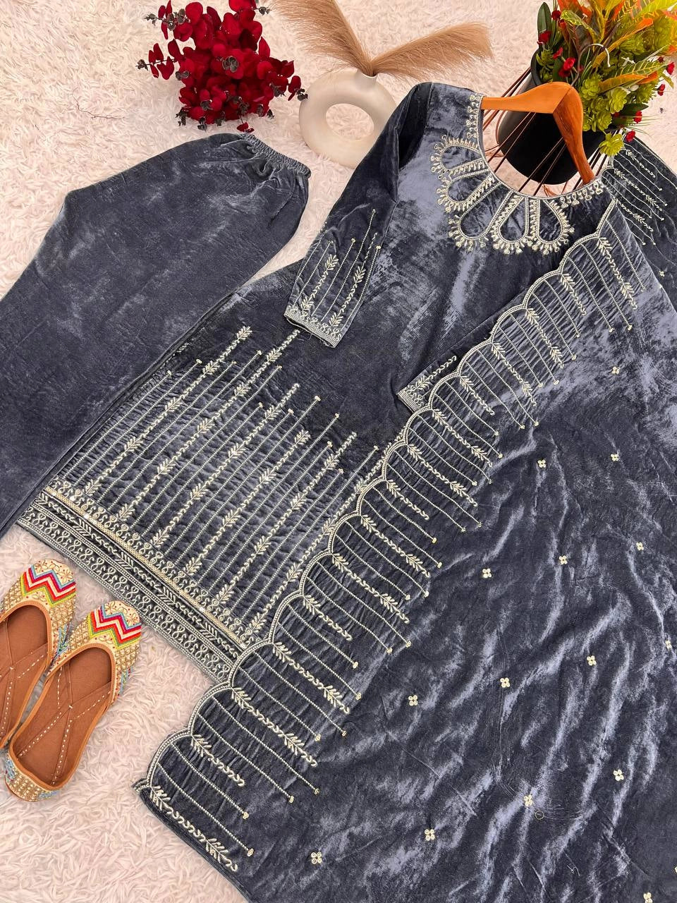 VELVET READYMADE PARTYWEAR WINTER COLLECTION SHALWAR SUIT WHOLESALE