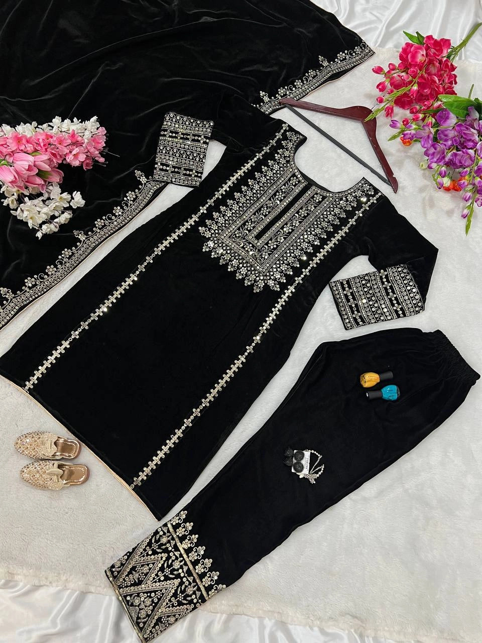 VELVET PARTY WEAR NEW COLLECTION WHOLESALE RATE AT GEELAN FASHION SURAT