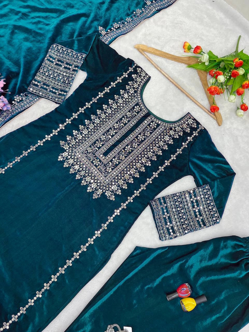 VELVET PARTY WEAR NEW COLLECTION WHOLESALE RATE AT GEELAN FASHION SURAT