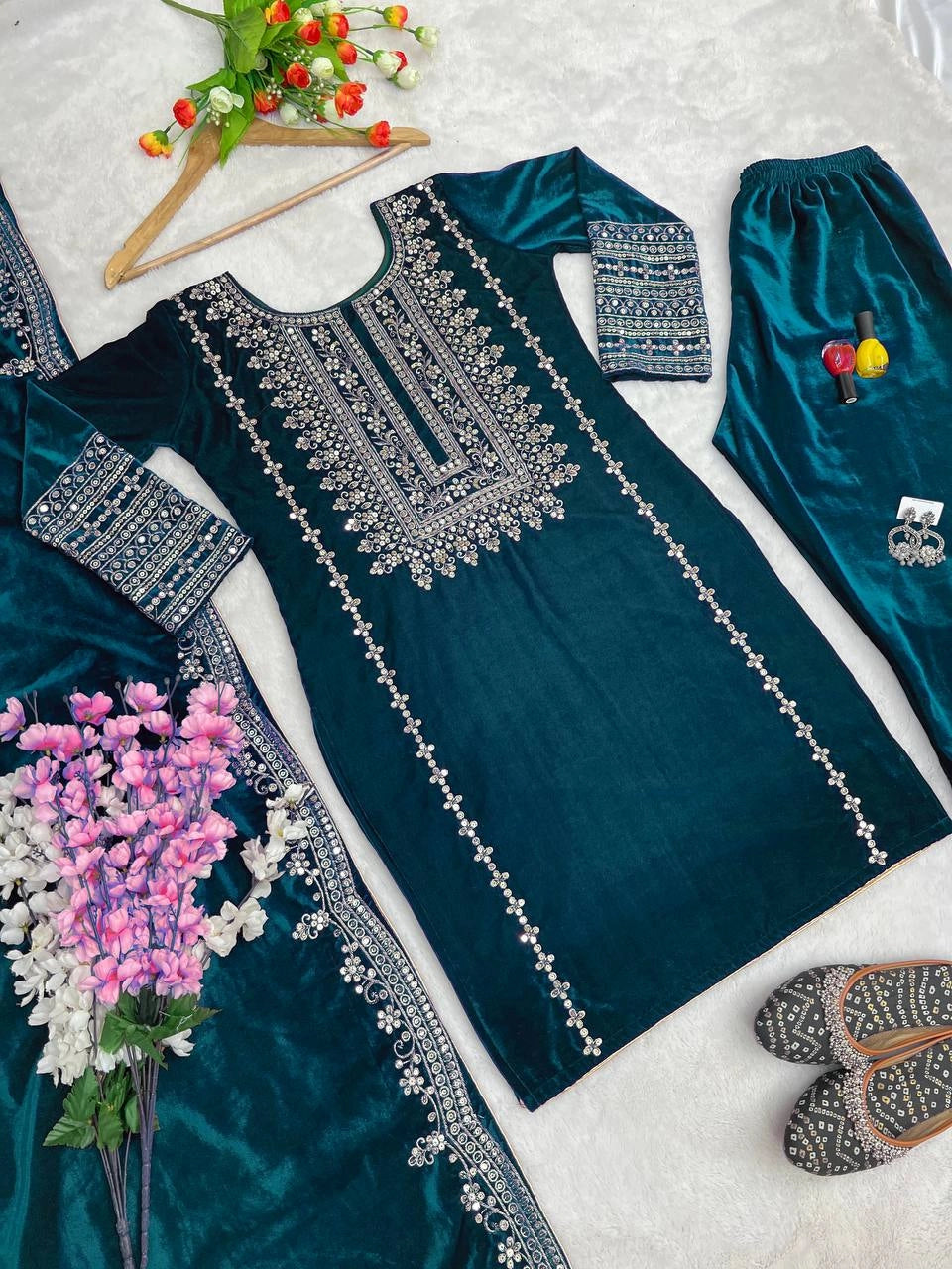 VELVET PARTY WEAR NEW COLLECTION WHOLESALE RATE AT GEELAN FASHION SURAT