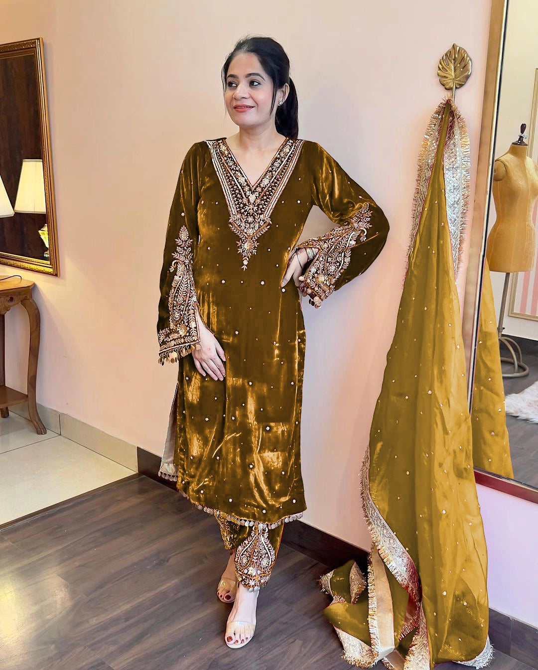 VELVET READYMADE COLLECTION WHOELSALE RATE AT SUART GEELAN FASHION