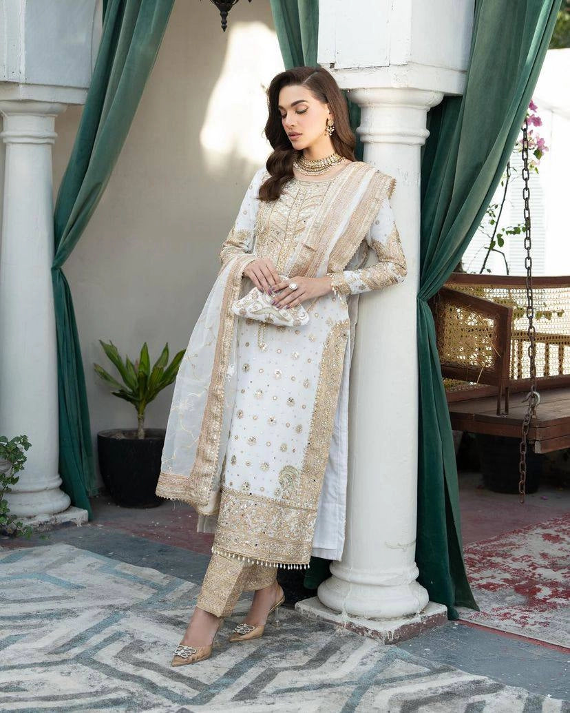 PAKISTANI READYMADE EID COLLECTION WHOLESALE RATE AT SURAT GEELAN FASHION