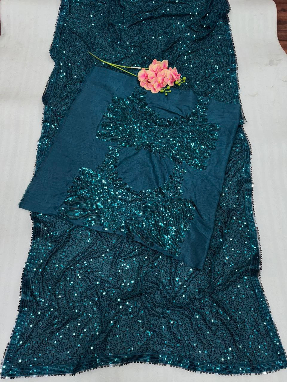 PARTY WEAR NEW TRENDING SAREE BOLLYWOOD WHOLESALE RATE AT GEELAN FASHION SURAT