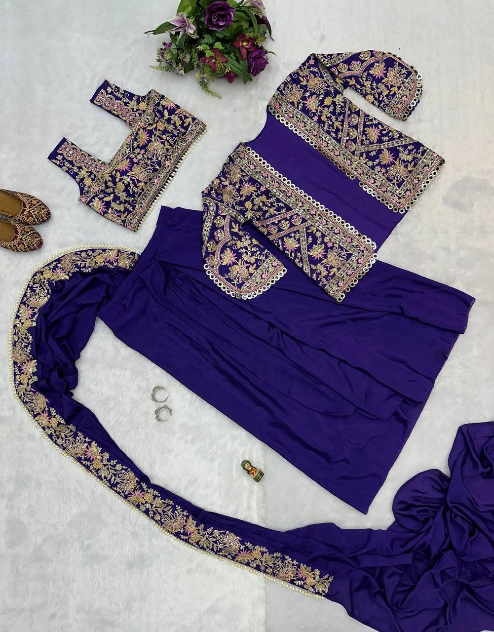 READY MADE PARTY WEAR SAREE COLLECTION WHOLESALE RATE AT GEELAN FASHION SURAT
