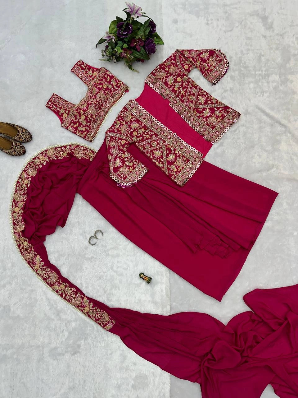 READY MADE PARTY WEAR SAREE COLLECTION WHOLESALE RATE AT GEELAN FASHION SURAT