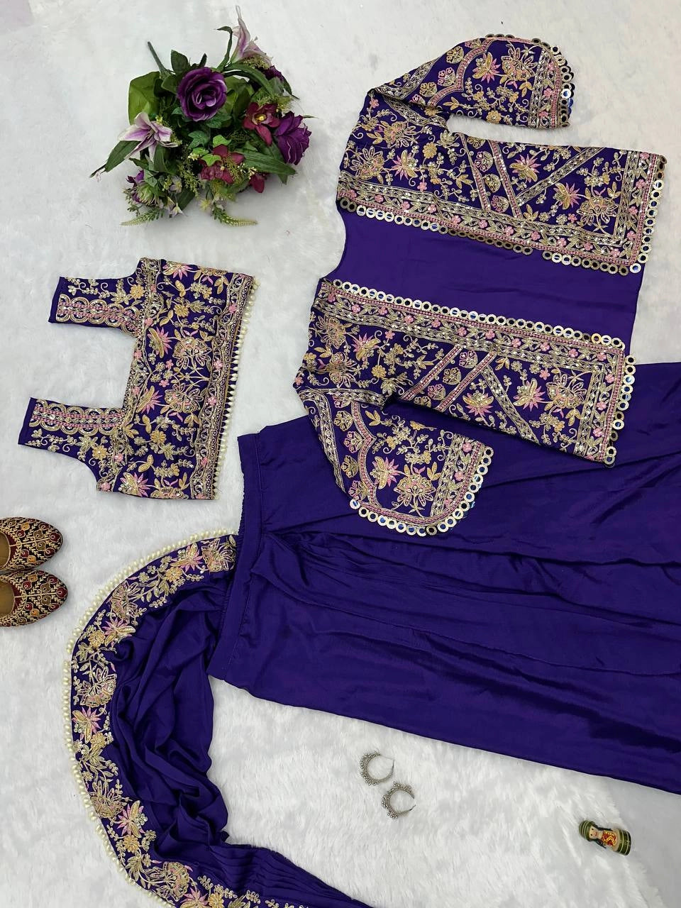 READY MADE PARTY WEAR SAREE COLLECTION WHOLESALE RATE AT GEELAN FASHION SURAT