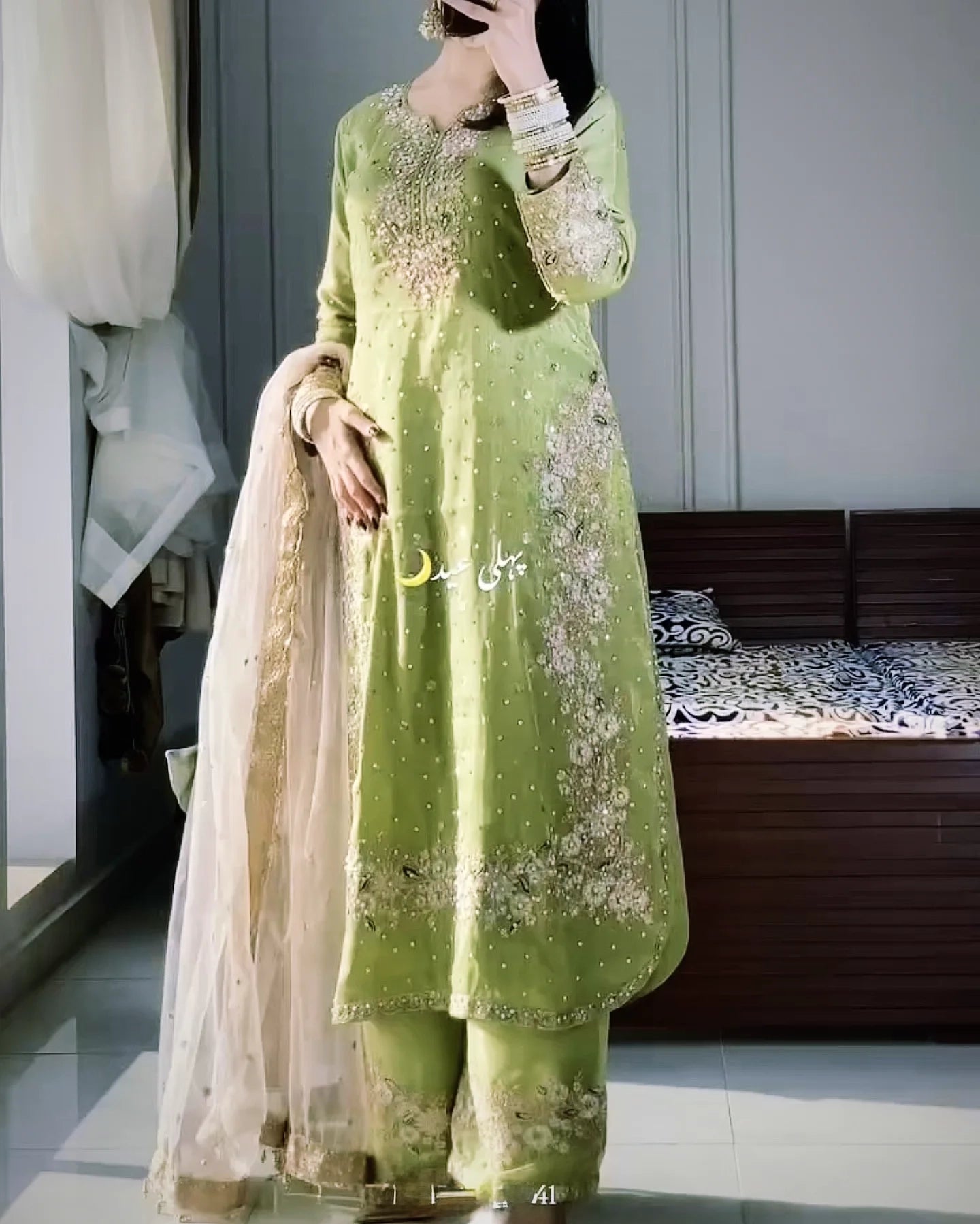 PAKISTANI READYMADE SUITS ONLINE WHOLESALE RATE AT GEELAN FASHION SURAT