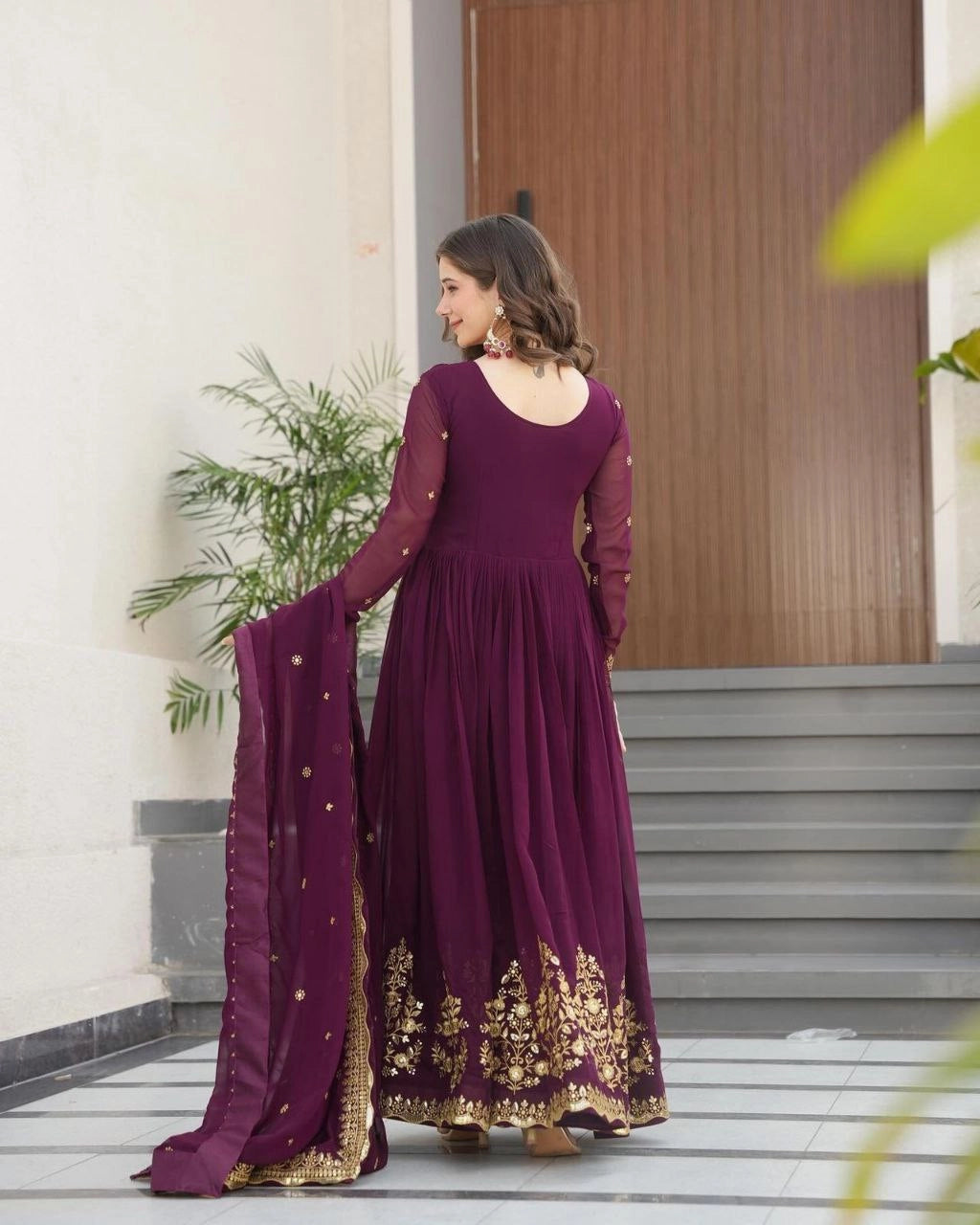 INDIAN ETHNIC WEAR GOWNS | PAKISTANI GOWNS | LATEST GOWNS