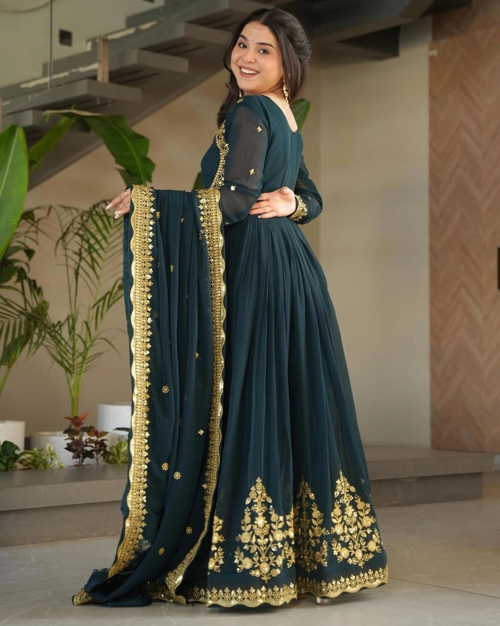 INDIAN ETHNIC WEAR GOWNS | PAKISTANI GOWNS | LATEST GOWNS
