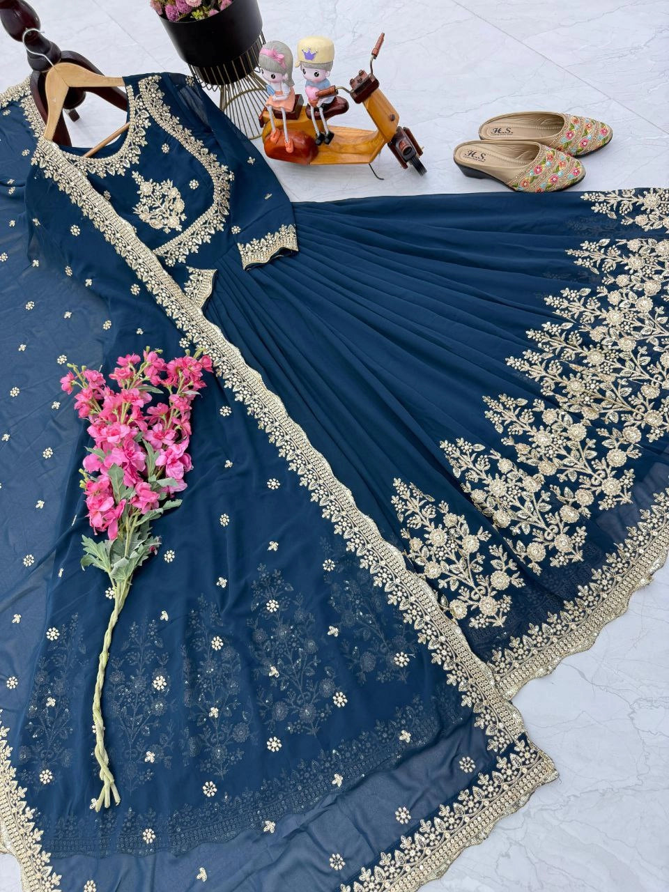 INDIAN ETHNIC WEAR GOWNS | PAKISTANI GOWNS | LATEST GOWNS