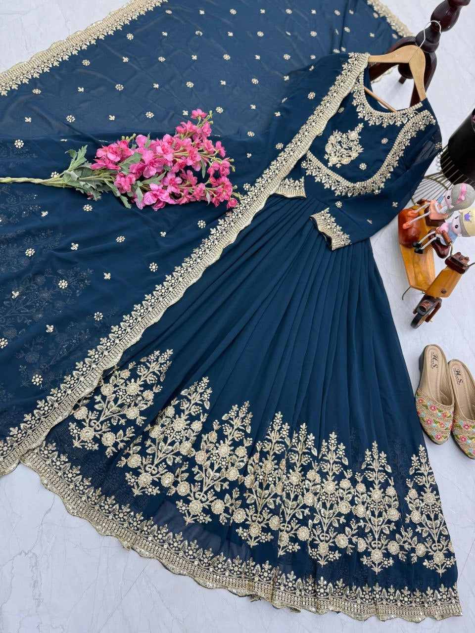 INDIAN ETHNIC WEAR GOWNS | PAKISTANI GOWNS | LATEST GOWNS