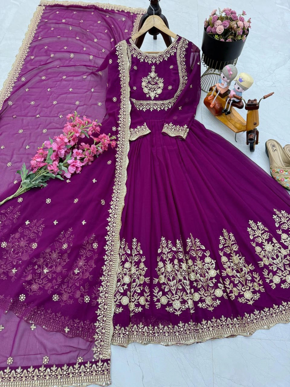 INDIAN ETHNIC WEAR GOWNS | PAKISTANI GOWNS | LATEST GOWNS