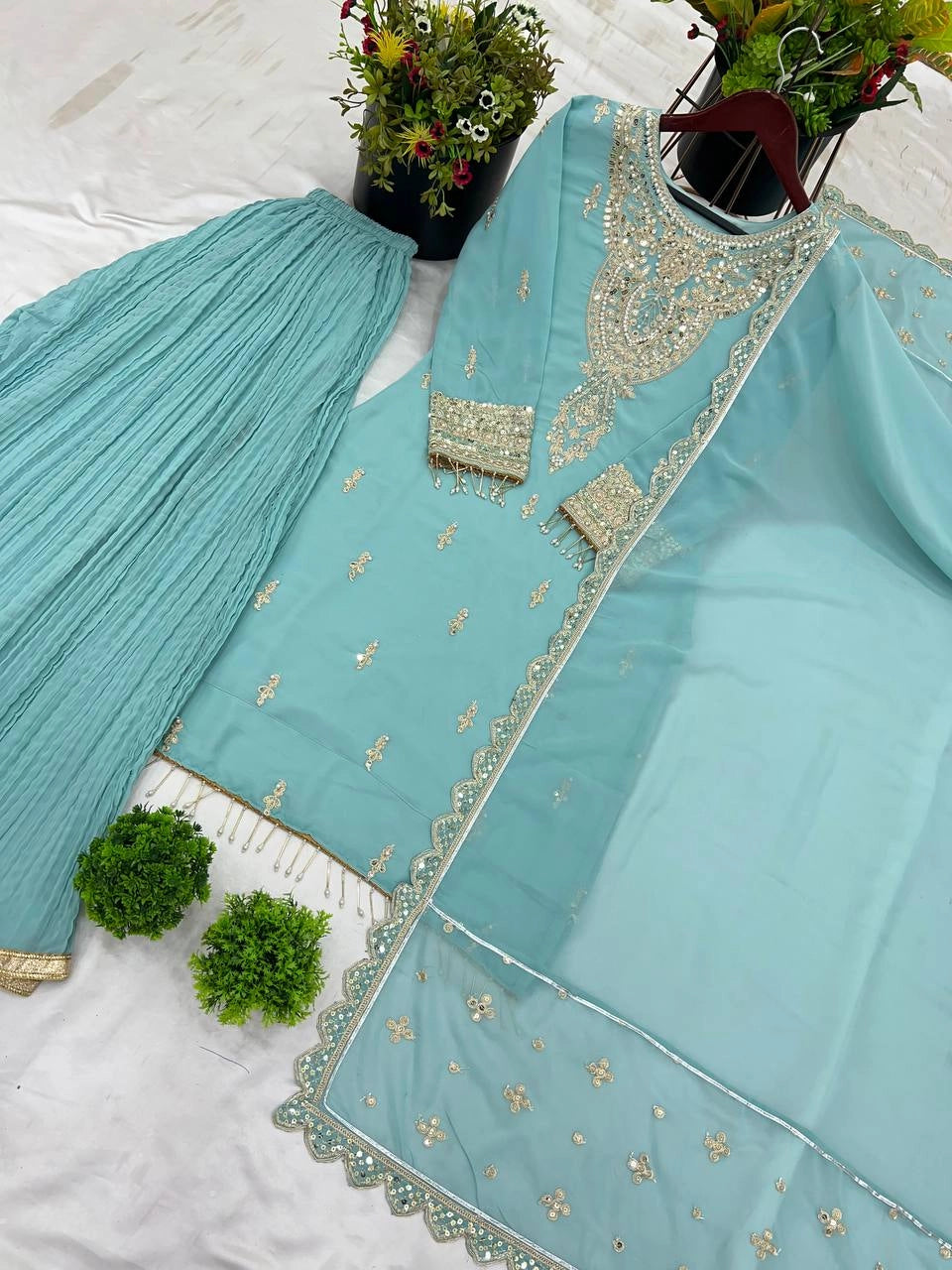 PAKISTANI DESIGNER SUITS WHOLESALE RATE AT GEELAN FASHION SURAT