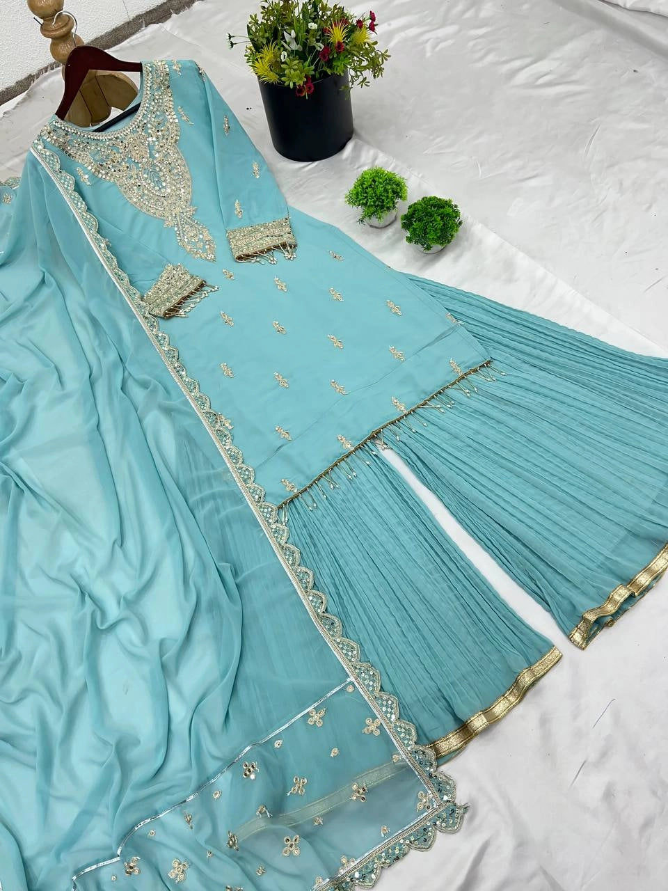 PAKISTANI DESIGNER SUITS WHOLESALE RATE AT GEELAN FASHION SURAT