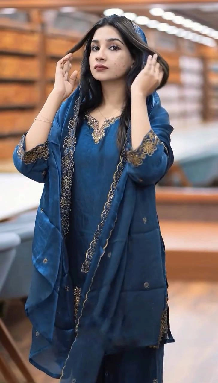 PAKISTANI DESIGNER SUITS WHOLESALE DEALER SURAT GEELAN FASHION