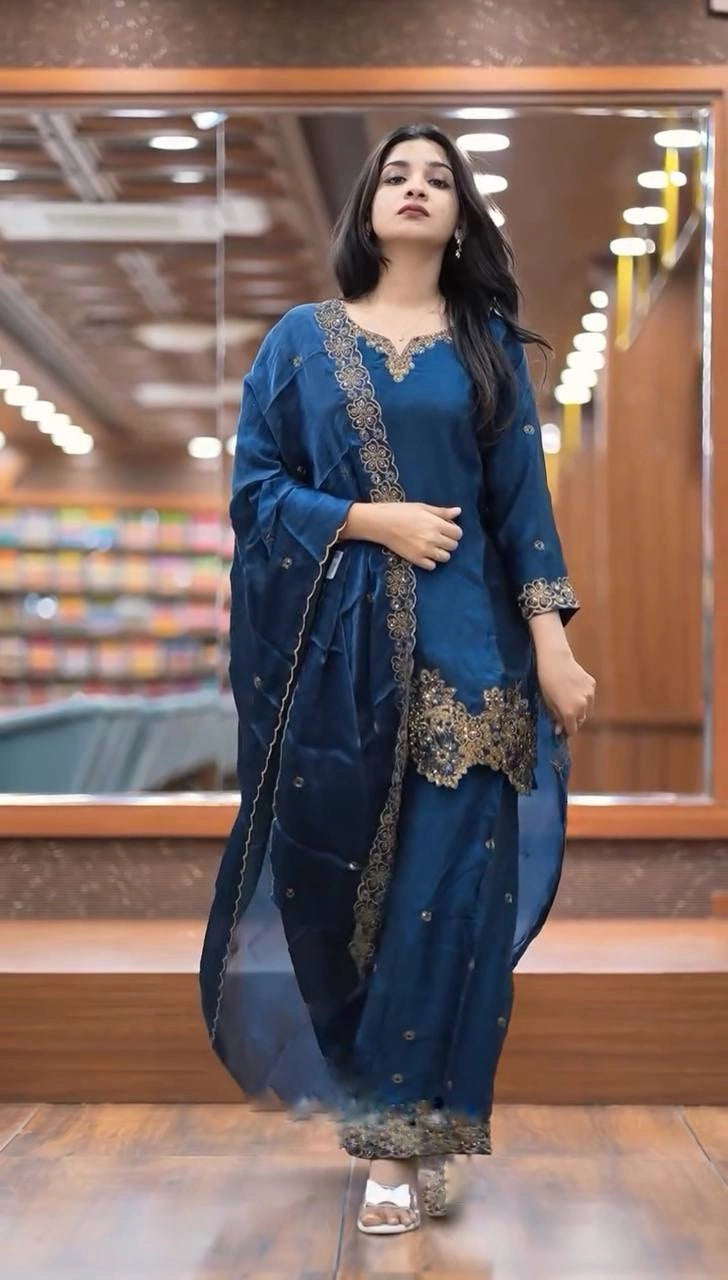 PAKISTANI DESIGNER SUITS WHOLESALE DEALER SURAT GEELAN FASHION