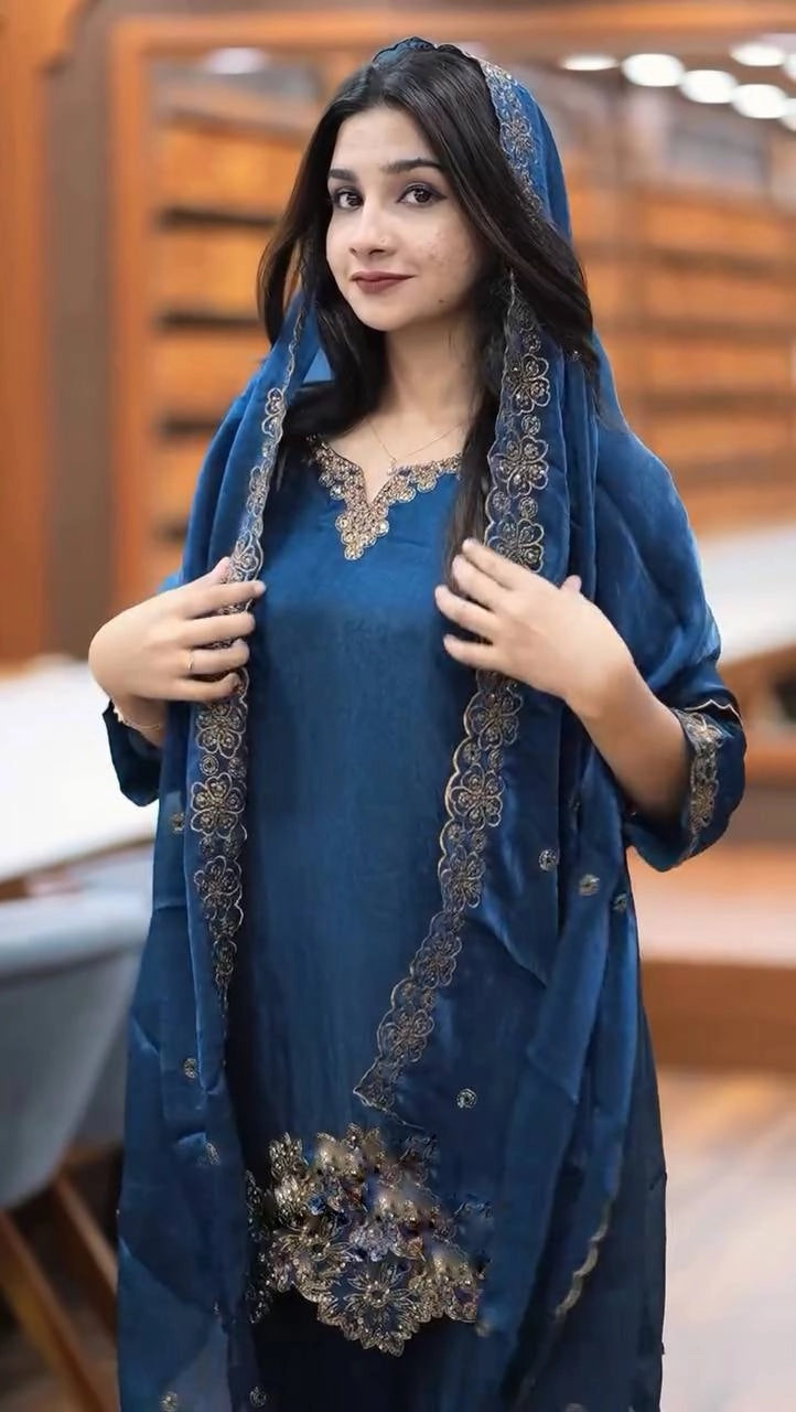 PAKISTANI DESIGNER SUITS WHOLESALE DEALER SURAT GEELAN FASHION