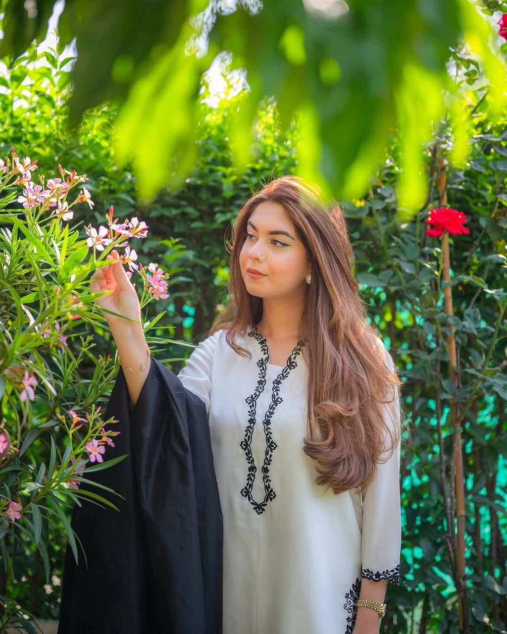 PAKISTANI DESIGNER SUITS WHOLESALE