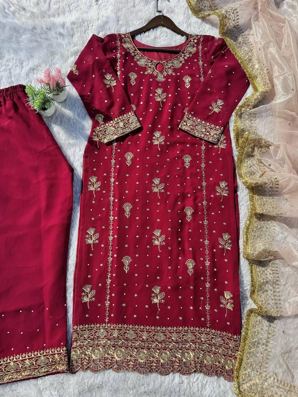 PAKISTANI DESIGNER SUITS WHOLESALE