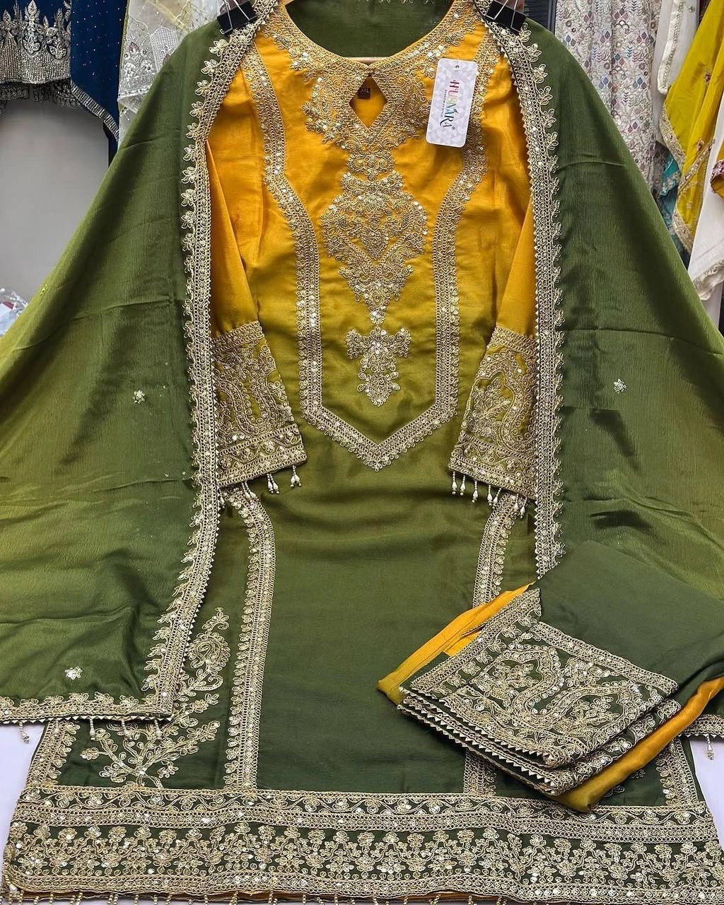 EMBROIDERED PAKISTANI SUITS