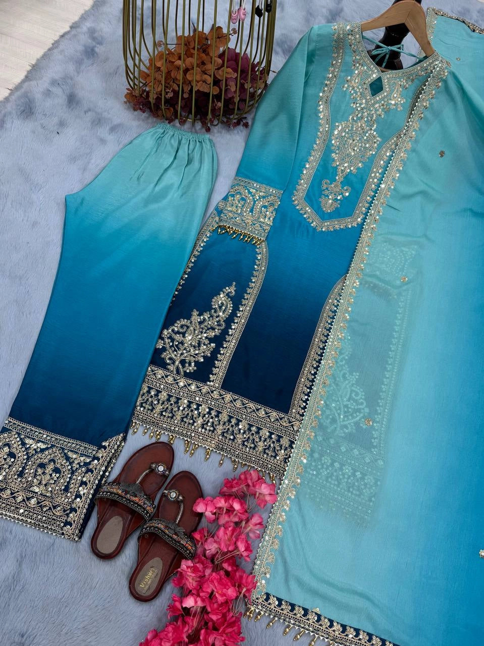 EMBROIDERED PAKISTANI SUITS