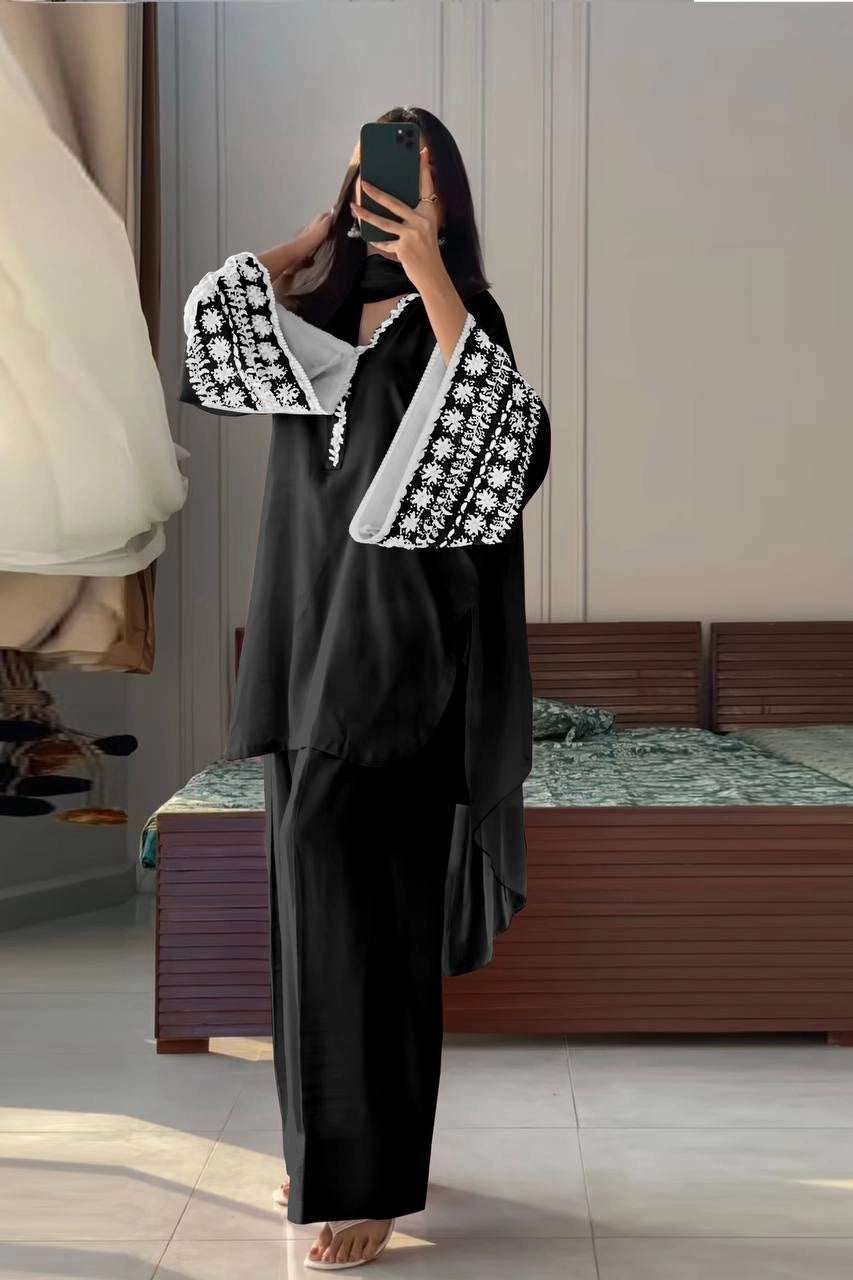 FARSHI SHALWAR EMBROIDERED PAKISTANI SUITS WITH FARSHI SHALWAR WHOLESALE RATE AT GEELAN FASHION SURAT