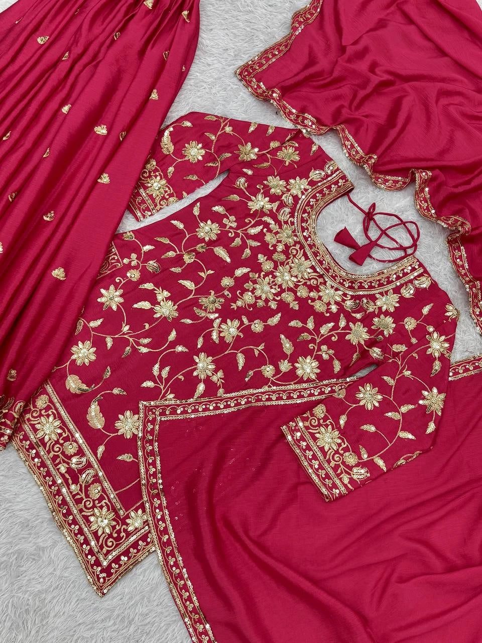 BUY PAKISTANI SUITS ONLINE WHOLESALE RATE AT GEELAN FASHION SURAT