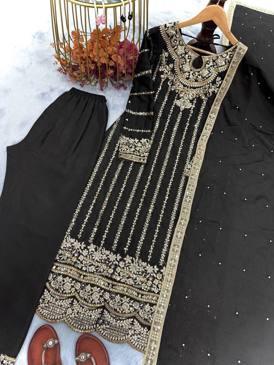PAKISTANI STRAIGHT SHALWAR SUITS WHOLESALE