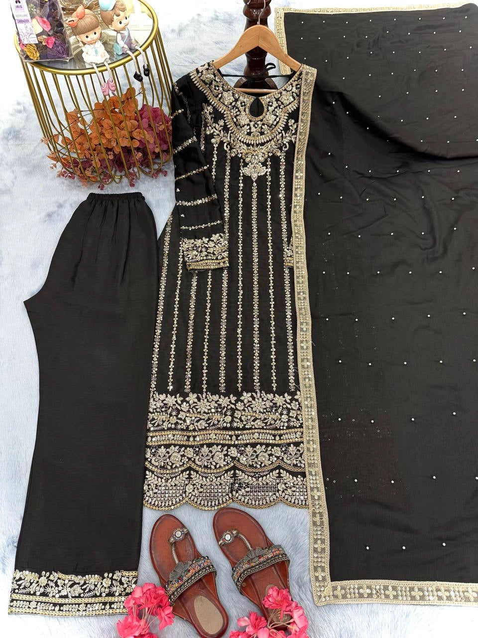 PAKISTANI STRAIGHT SHALWAR SUITS WHOLESALE