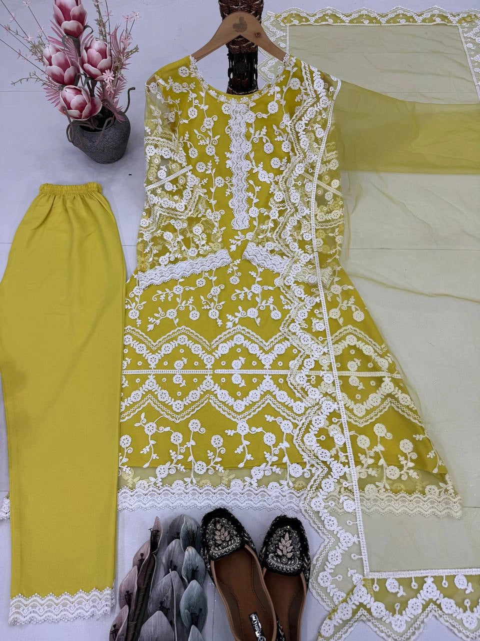 PAKISTANI NEW EID COLLECTION WHOLESALE RATE AT GEELAN FASHION SURAT