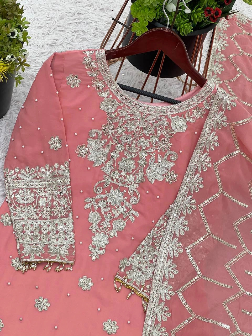 PAKISTANI GHARARA COLLECTION WHOLESALE RATE AT GEELAN FASHION SURAT