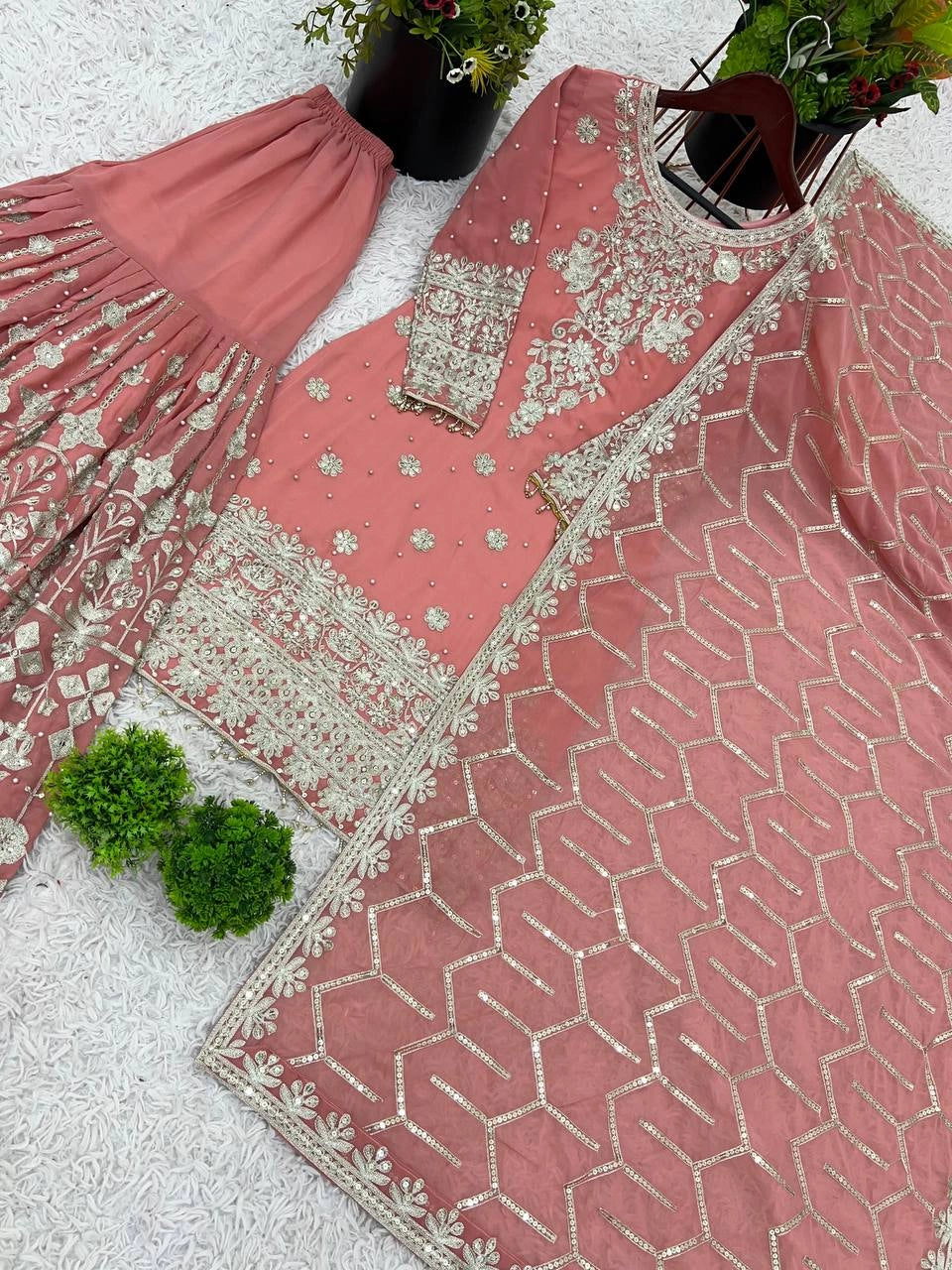 PAKISTANI GHARARA COLLECTION WHOLESALE RATE AT GEELAN FASHION SURAT