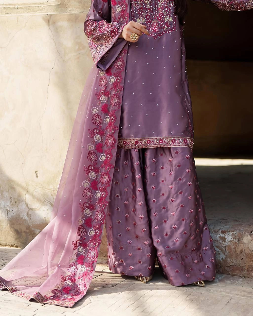 NEW PAKISTANI SHALWAR SUIT COLLECTION WHOLESALE PRICE AT GEELAN FASHION SURAT