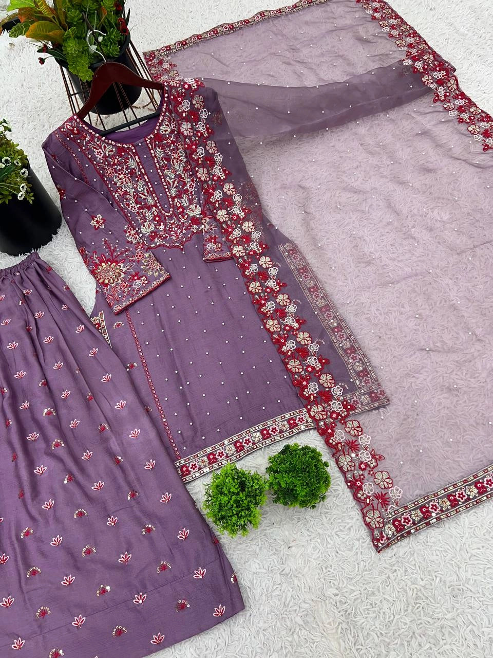 NEW PAKISTANI SHALWAR SUIT COLLECTION WHOLESALE PRICE AT GEELAN FASHION SURAT
