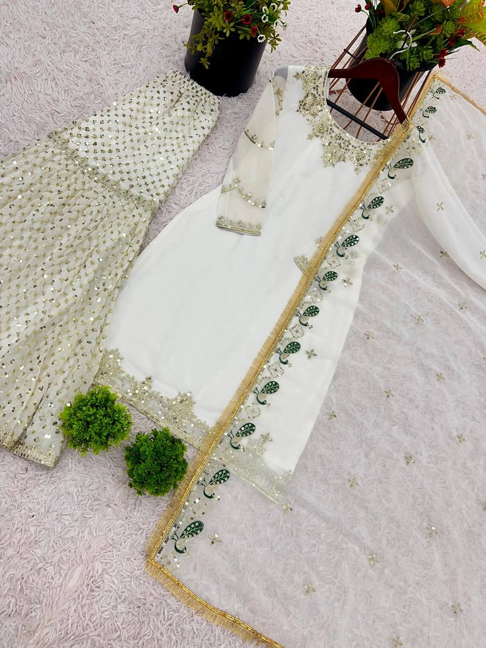 GHARARA SUITS WHOLESALE RATE AT GEELAN FASHION SURAT