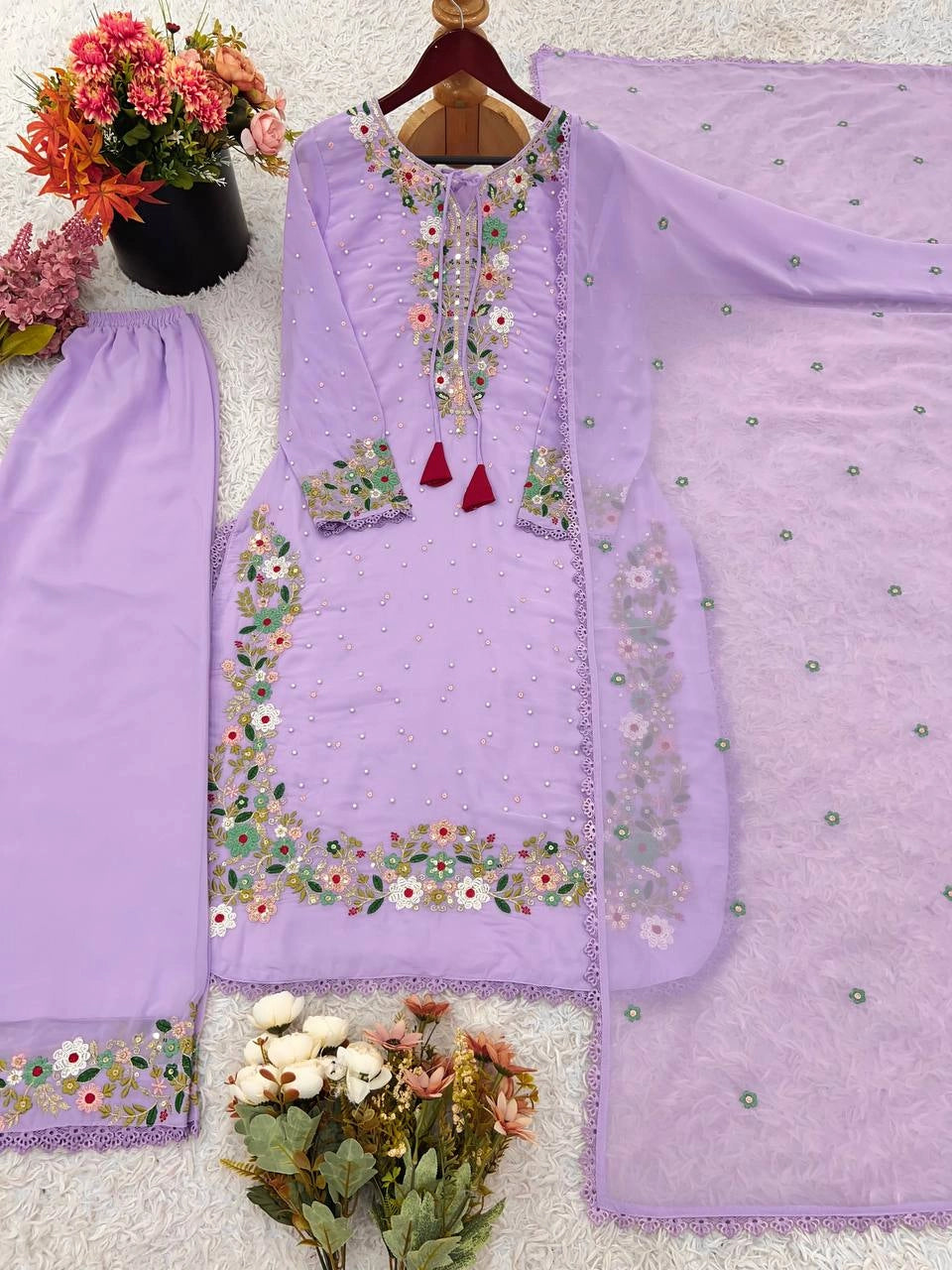 EMBROIDERED PAKISTANI SUITS WHOLESALE RATE AT GEELAN FASHION SURAT