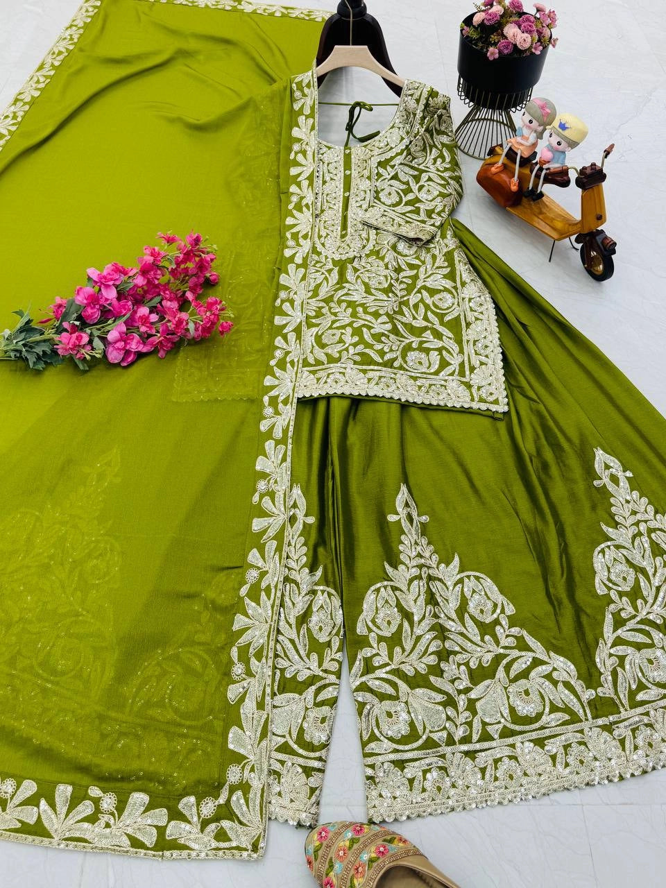 LUXURY BRIDAL & PARTY WEAR EMBROIDERED LEHENGA SET – DESIGNER HEAVY WORK FOR WEDDING & FESTIVE SEASON"