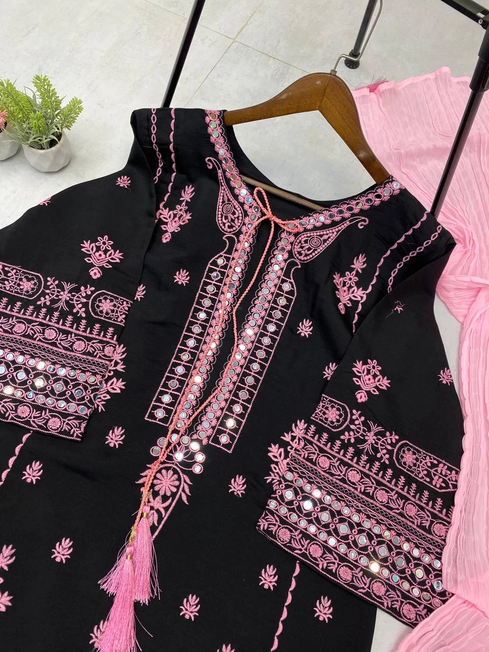 BLACK PAKISTANI EMBROIDERED DRESS WITH PINK MIRROR WORK – ELEGANT PARTY – FESTIVE WEAR FOR WOMEN