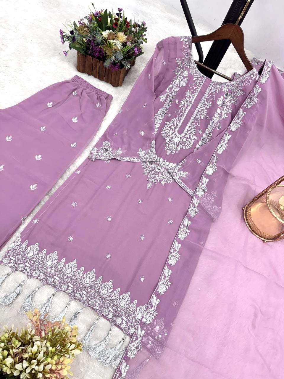 PAKISTANI EMBROIDERED GEORGETTE SUIT – LAVENDER COLOR | ETHNIC WEAR FOR WOMEN | WEDDING & PARTY DRESS