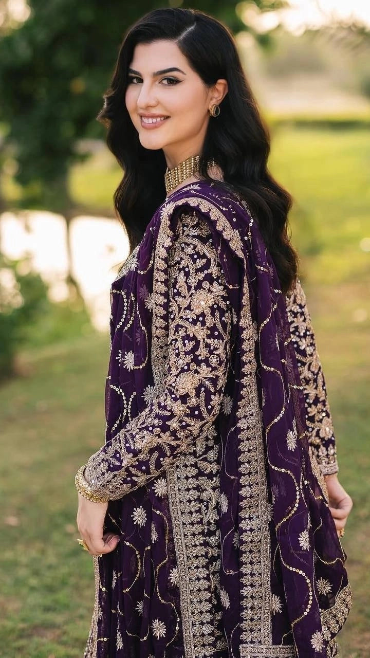 DESIGNER EMBROIDERED GEORGETTE PAKISTANI DRESS β WEDDING β PARTY WEAR OUTFIT