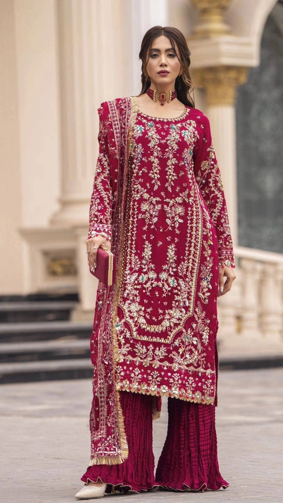 PARTY WEAR SUPER HIT COLLECTION NEW PAKISTANI SUITS WHOLESALE RATE AT GEELAN FASHION SURAT