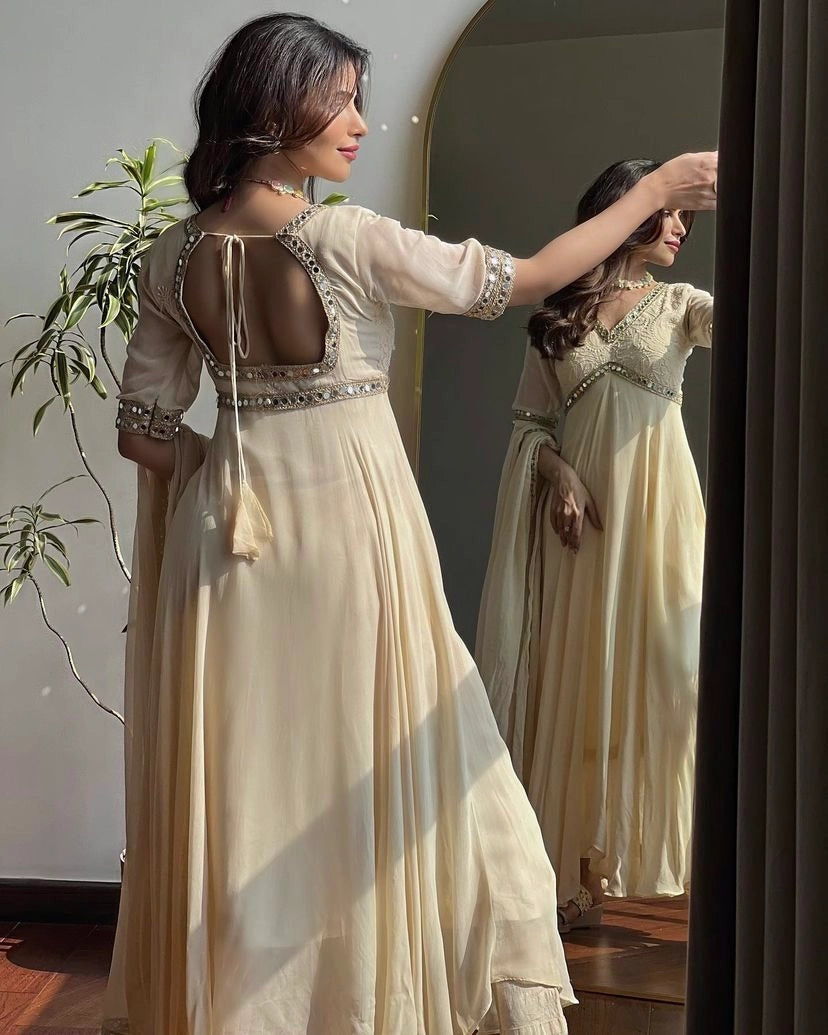 PAKISTANI GOWNS | Ethnic Wear Gowns | INDIAN ETHNIC GOWNS
